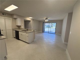 2094 Arbour Walk CIR 3015, Naples, FL 34109