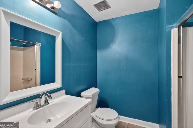 1630 Kennesaw Due West Road NW, Kennesaw, GA 30152