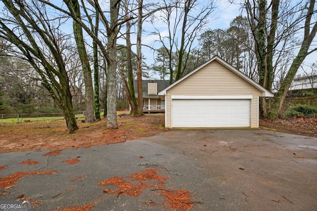 1630 Kennesaw Due West Road NW, Kennesaw, GA 30152