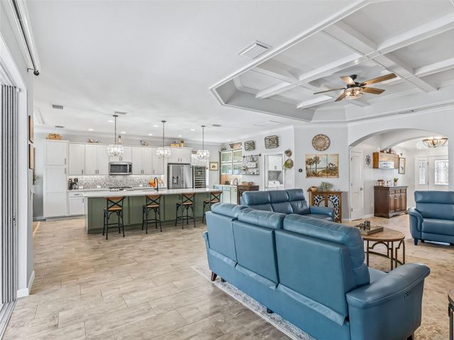 5689 HENRY LOOP, The Villages, FL 32163