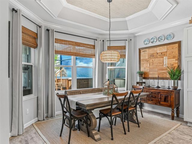 5689 HENRY LOOP, The Villages, FL 32163