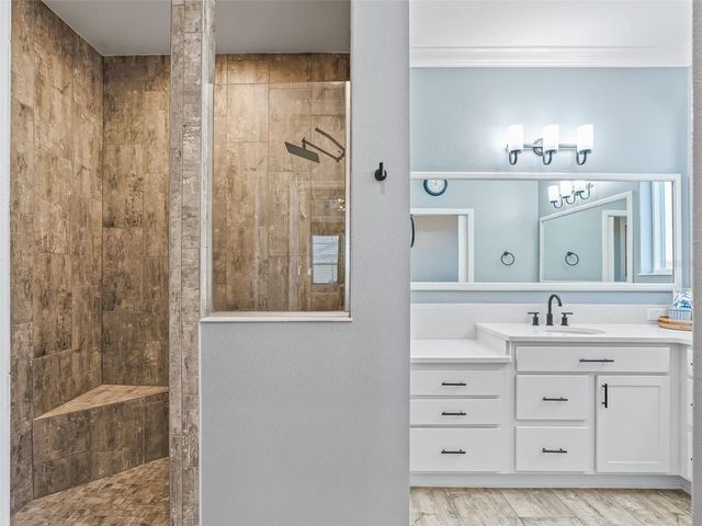 5689 HENRY LOOP, The Villages, FL 32163