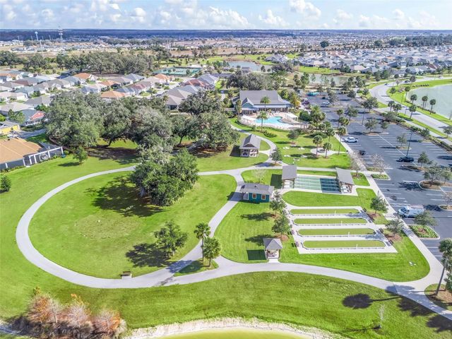 5689 HENRY LOOP, The Villages, FL 32163