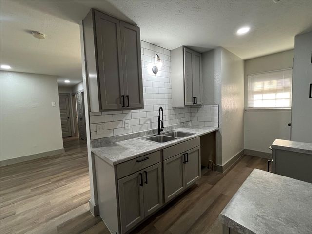 3982 Granite Hill Drive, Dallas, TX 75241