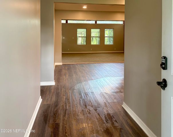 7018 BONNIE BRAE Lane, Jacksonville, FL 32210