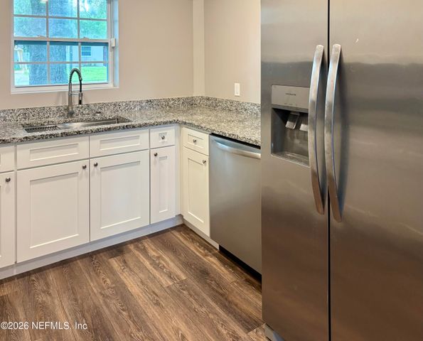 7018 BONNIE BRAE Lane, Jacksonville, FL 32210