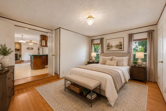 258 Quail Ridge DR, Kyle, TX 78640