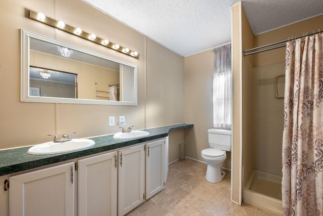 258 Quail Ridge DR, Kyle, TX 78640