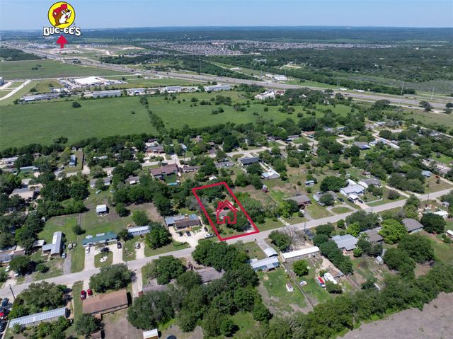 258 Quail Ridge DR, Kyle, TX 78640