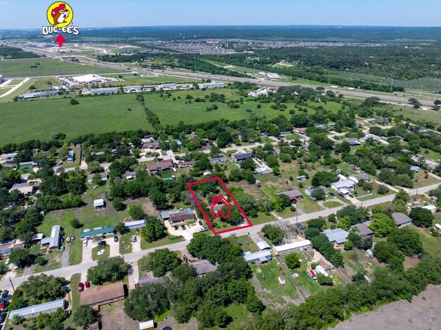 258 Quail Ridge DR, Kyle, TX 78640