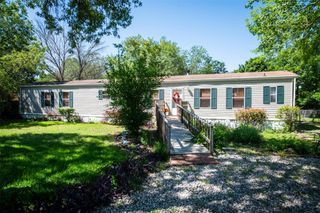 258 Quail Ridge DR, Kyle, TX 78640