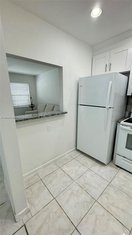 163 Coventry G 163, West Palm Beach, FL 33417