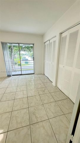 163 Coventry G 163, West Palm Beach, FL 33417