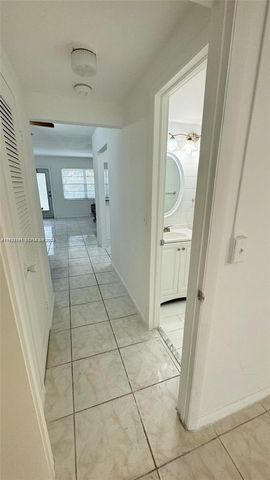 163 Coventry G 163, West Palm Beach, FL 33417
