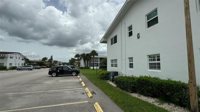 163 Coventry G 163, West Palm Beach, FL 33417