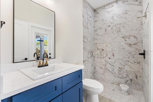 1637 CO RD 243A, Wildwood, FL 34785