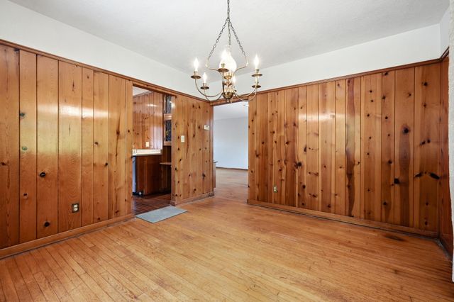 242 Esthel C Boulevard, Ona, WV 25545