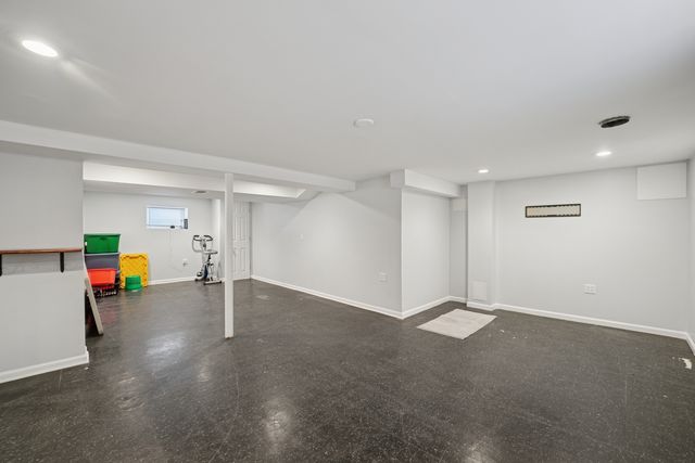 4420 Oak Park Avenue, Stickney, IL 60402