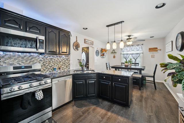 4420 Oak Park Avenue, Stickney, IL 60402