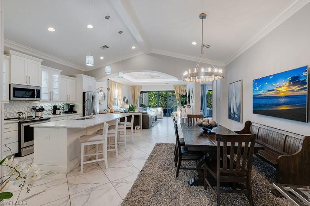 735 99th AVE N, NAPLES, FL 34108 — photo 4