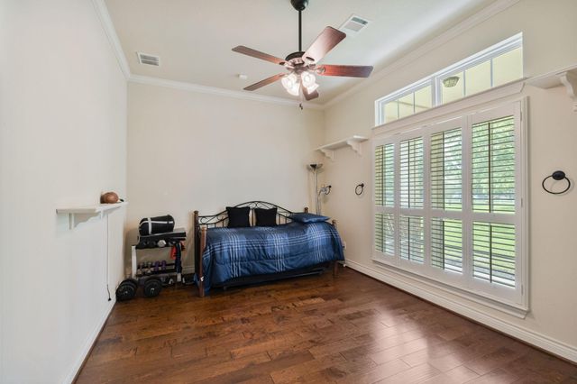 101 Pin Oak Lane, Hempstead, TX 77445
