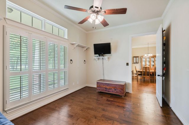 101 Pin Oak Lane, Hempstead, TX 77445