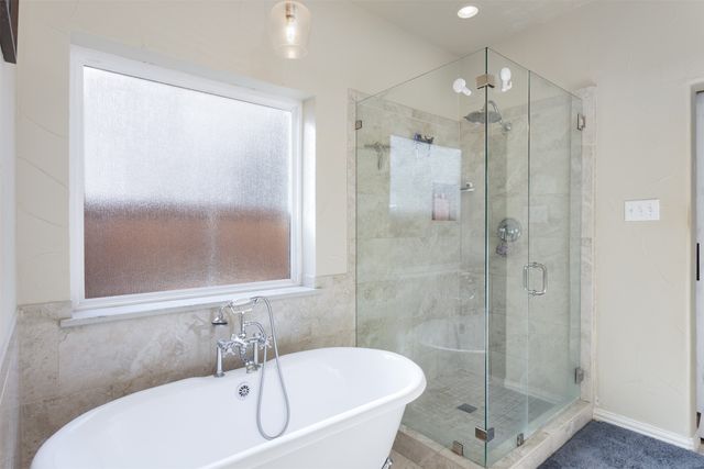 1700 Lake Forest Drive, Rockwall, TX 75087