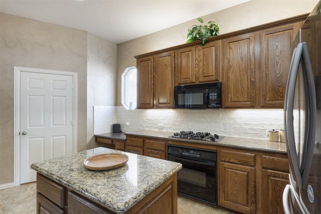 1700 Lake Forest Drive, Rockwall, TX 75087