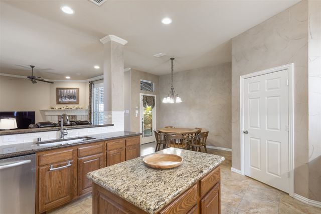 1700 Lake Forest Drive, Rockwall, TX 75087