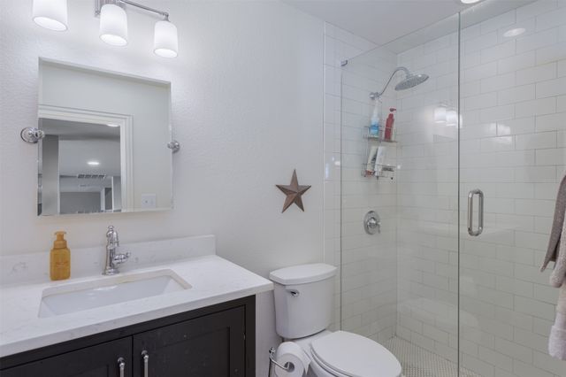 1700 Lake Forest Drive, Rockwall, TX 75087