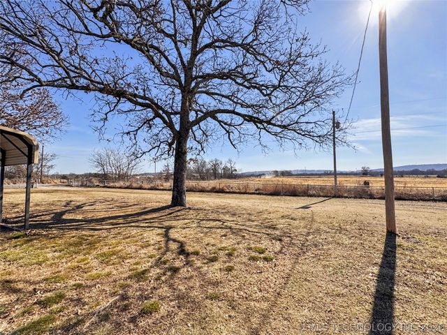 16373 N Grace Hudlen Road, Hulbert, OK 74441