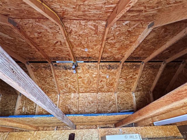 16373 N Grace Hudlen Road, Hulbert, OK 74441