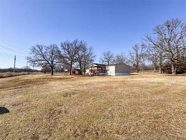 16373 N Grace Hudlen Road, Hulbert, OK 74441