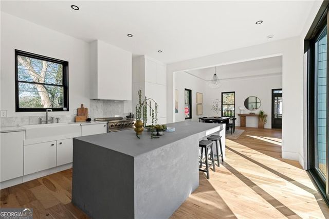 1062 Peeples Street SW, Atlanta, GA 30310