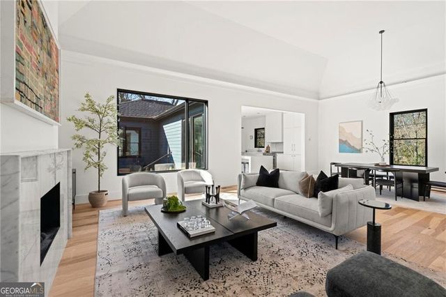 1062 Peeples Street SW, Atlanta, GA 30310