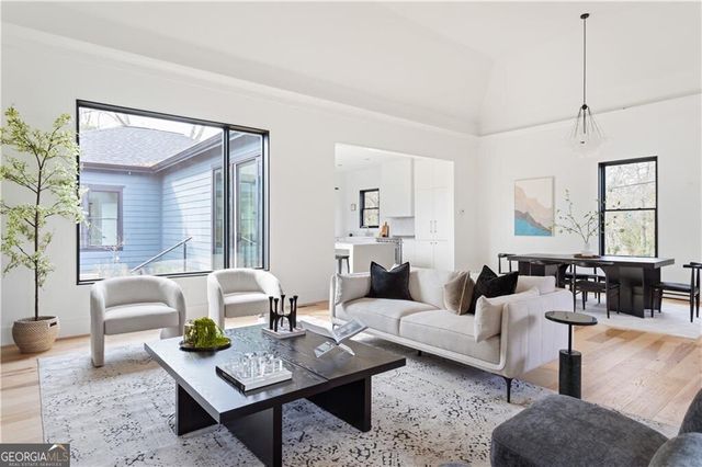 1062 Peeples Street SW, Atlanta, GA 30310