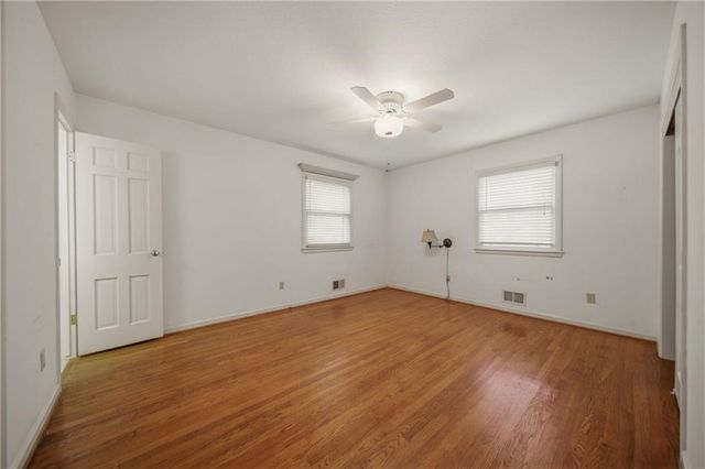 6317 Sterling Avenue, Raytown, MO 64133