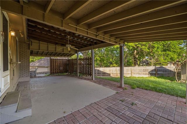 6317 Sterling Avenue, Raytown, MO 64133