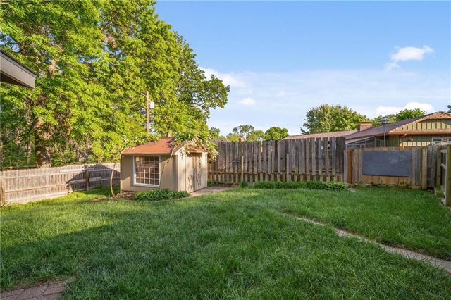 6317 Sterling Avenue, Raytown, MO 64133