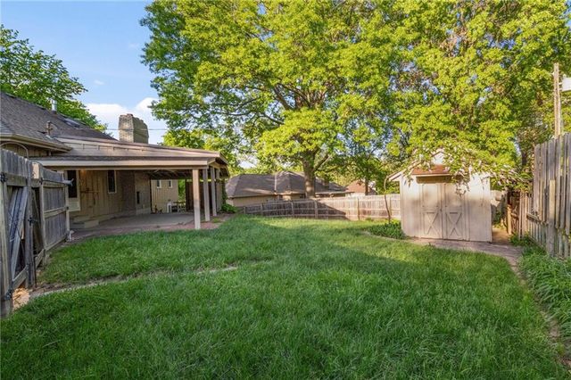 6317 Sterling Avenue, Raytown, MO 64133