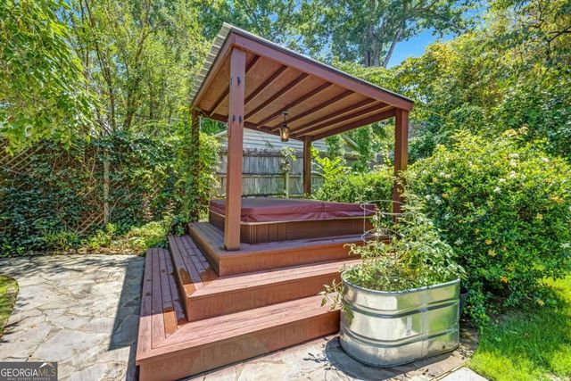 977 North Avenue NE, Atlanta, GA 30306