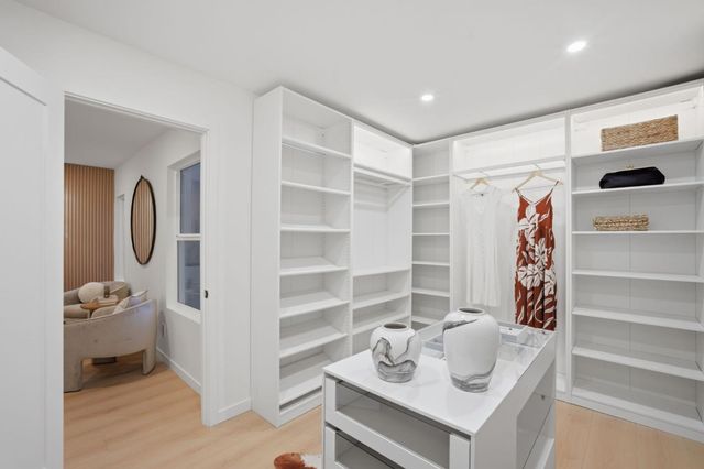1440 Kring, Los Altos, CA 94024