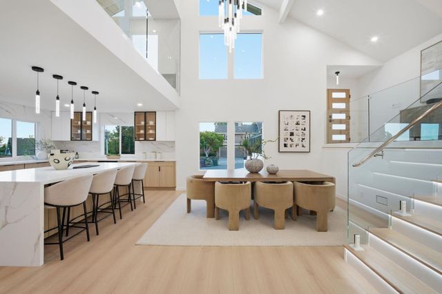 1440 Kring, Los Altos, CA 94024