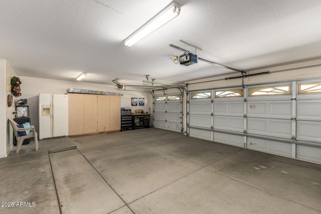 9631 E LOBO Avenue, Mesa, AZ 85209