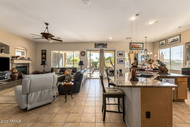 9631 E LOBO Avenue, Mesa, AZ 85209