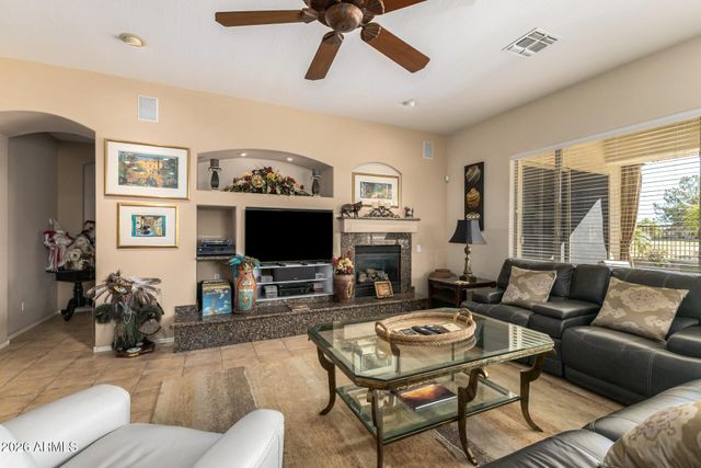 9631 E LOBO Avenue, Mesa, AZ 85209