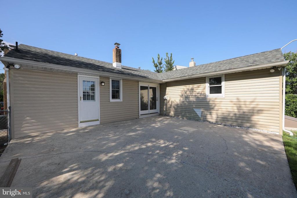 1205 HESSIAN AVE, NATIONAL PARK, NJ 08063 — photo 4