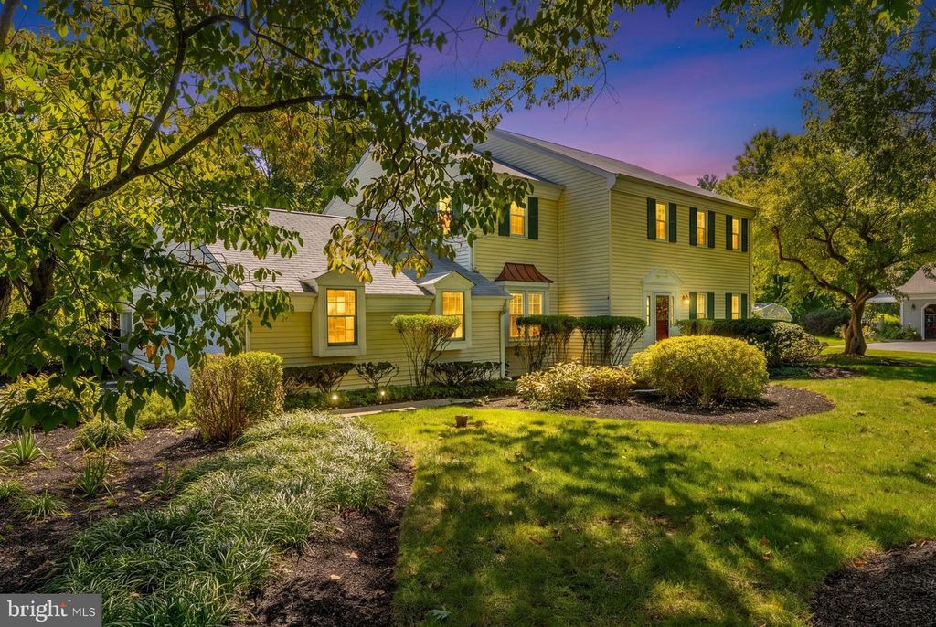7 AVERSTONE DR E, WASHINGTON CROSSING, PA 18977 — photo 3