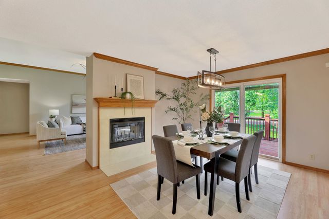 2501 N Fox Run, Wichita, KS 67226