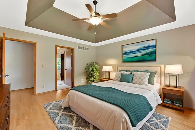 2501 N Fox Run, Wichita, KS 67226